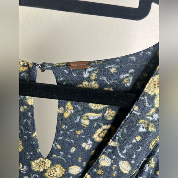 Free people some like it hot jumpsuit size - Picture 8 of 9